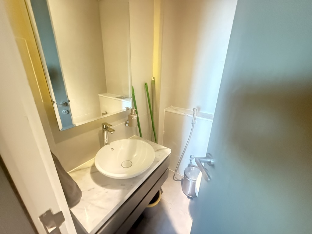 Furnished-2-bedroom-apartment-for-sale-in-business-bay-dubai