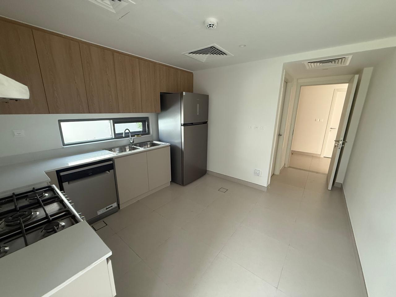 3-bedroom-villa-in-dubai-south-spacious