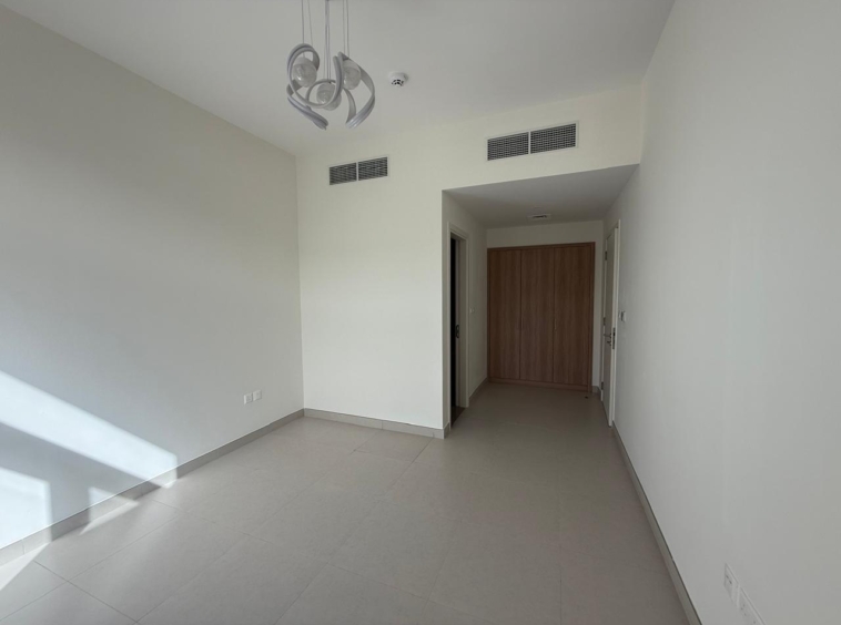 3-bedroom-villa-in-dubai-south-spacious