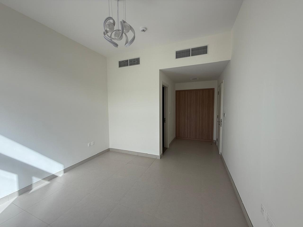 3-bedroom-villa-in-dubai-south-spacious