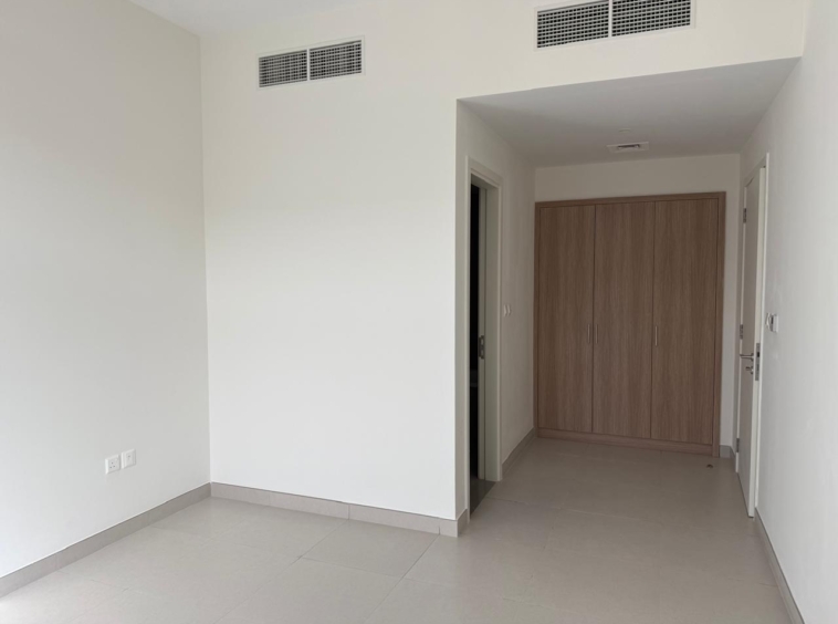 3-bedroom-villa-in-dubai-south-spacious