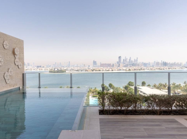 luxury-3-bedroom-apartment-for-sale-palm-jumeirah-dubai-atlantis-royal