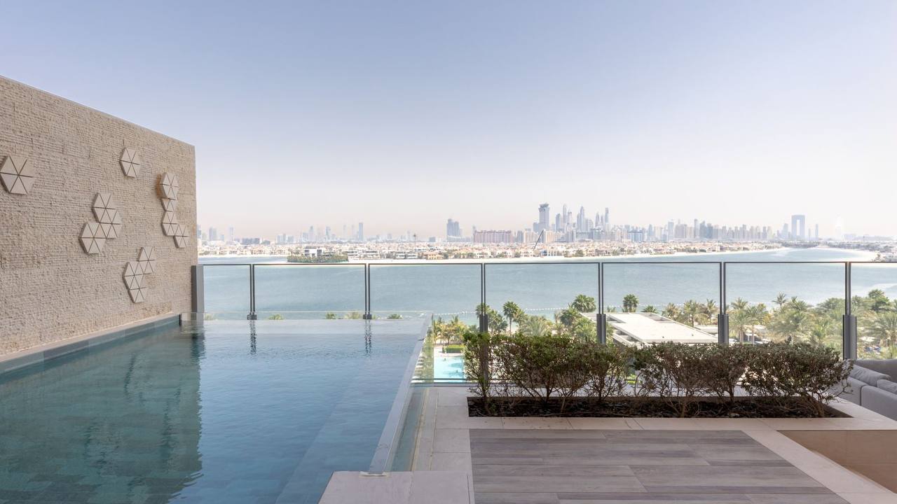 luxury-3-bedroom-apartment-for-sale-palm-jumeirah-dubai-atlantis-royal