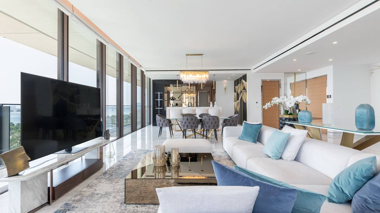 luzury-3-bedroom-apartment-for-sale-palm-jumeirah-dubai-atlantis-royal