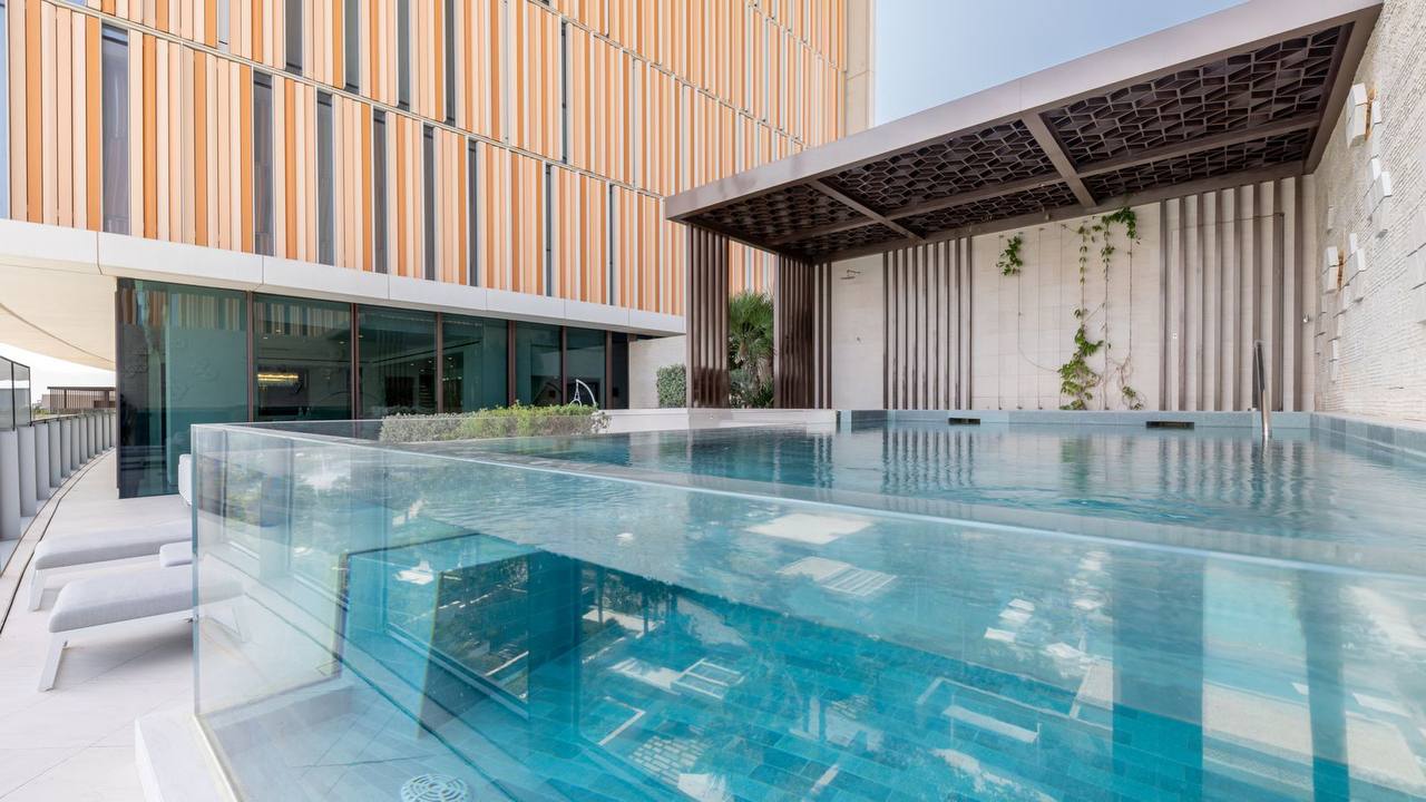 luzury-3-bedroom-apartment-for-sale-palm-jumeirah-dubai-atlantis-royal