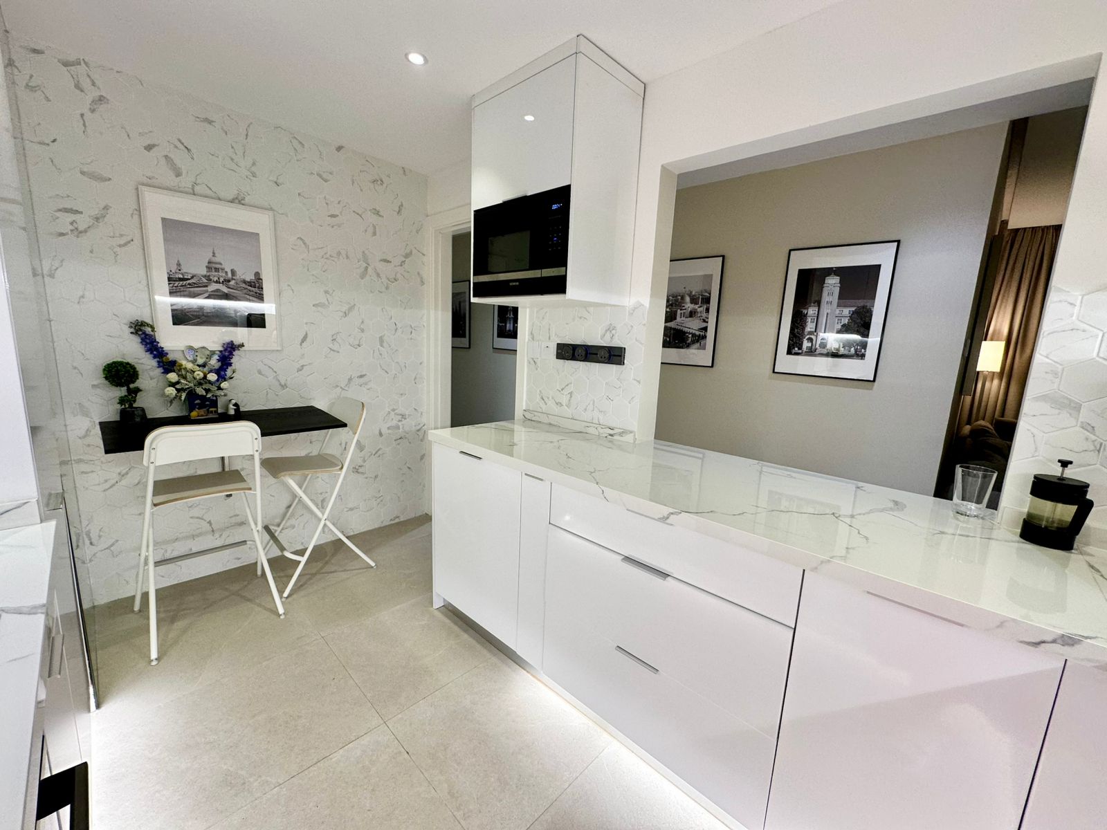 furnished-3-bedroom-apartment-for-sale-in-dubai-jumeirah-beach-residence