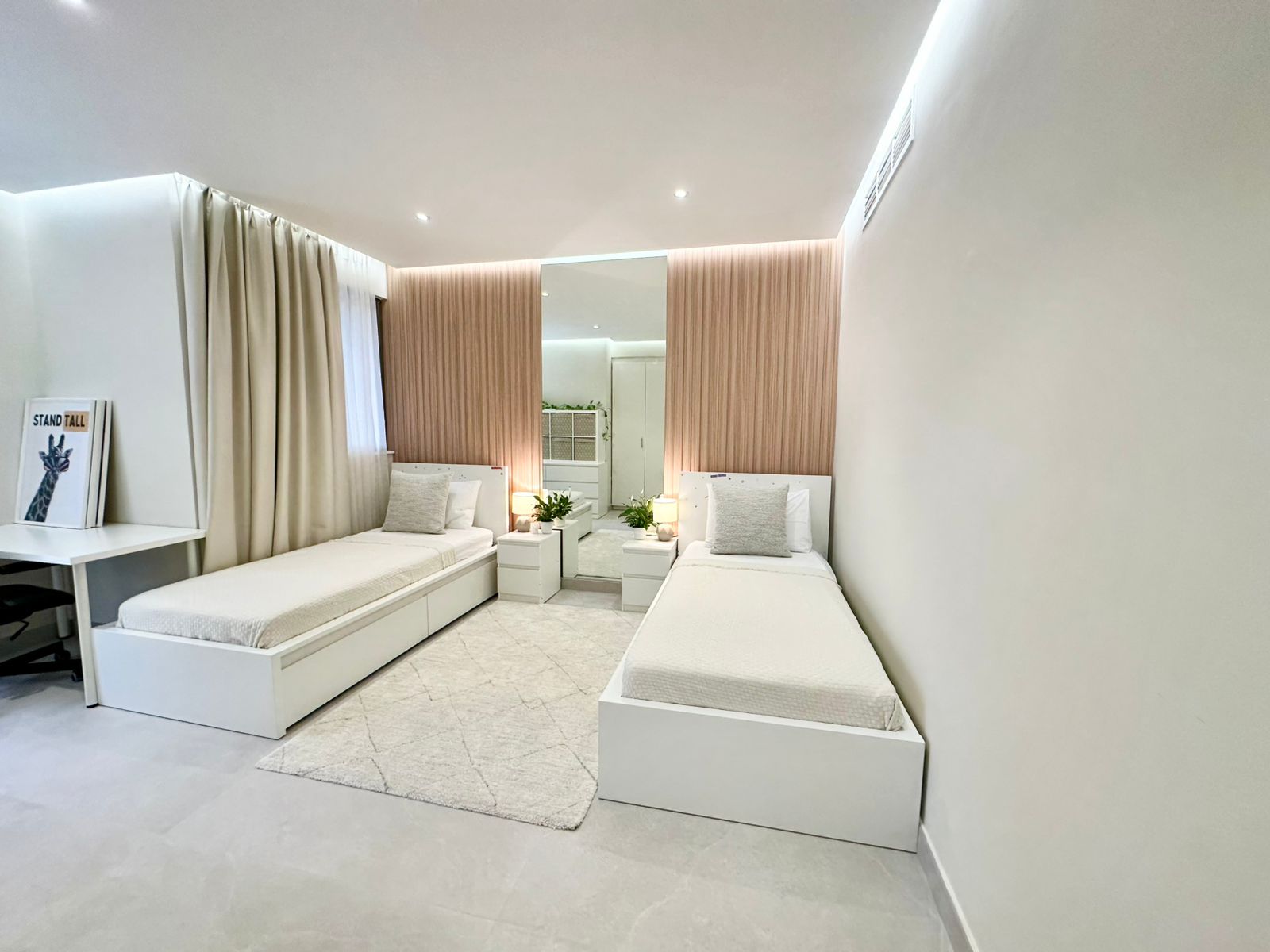 furnished-3-bedroom-apartment-for-sale-in-dubai-jumeirah-beach-residence